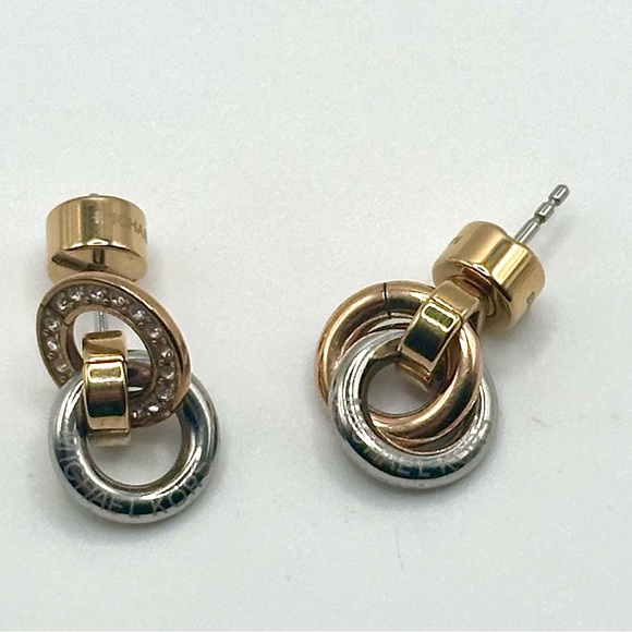 Michael Kors Crystal Pavè Interlocked Ring Drop Earrings Tri Colored Gold Silver - Picture 4 of 4